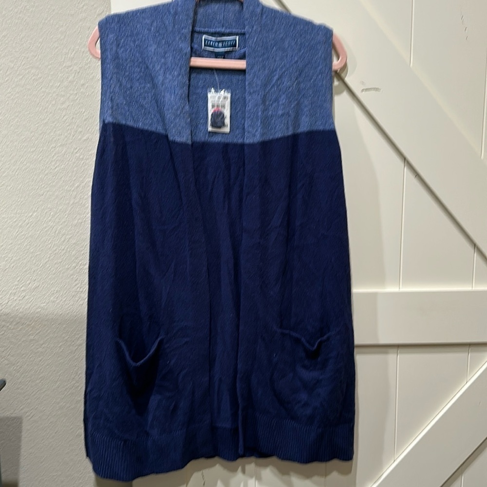 NWT Karen Scott open cardigan with pockets. Two shades of blue.